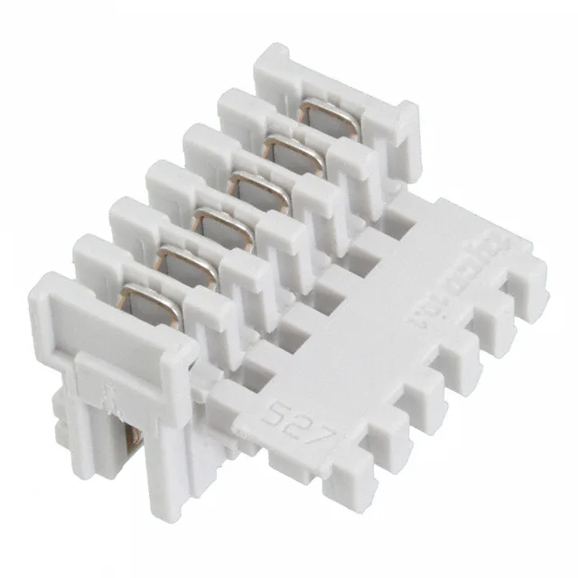 TE Connectivity AMP Connectors 3-829868-6