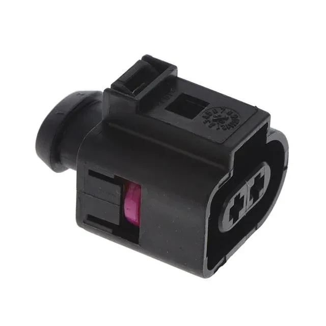 TE Connectivity AMP Connectors 493989-1