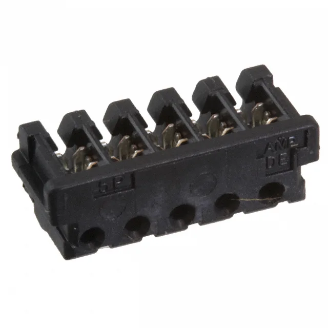 TE Connectivity AMP Connectors 6-173977-5