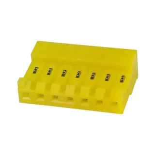 TE Connectivity AMP Connectors 3-643818-7