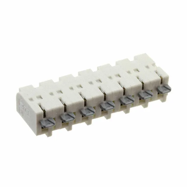 TE Connectivity AMP Connectors 2318582-7